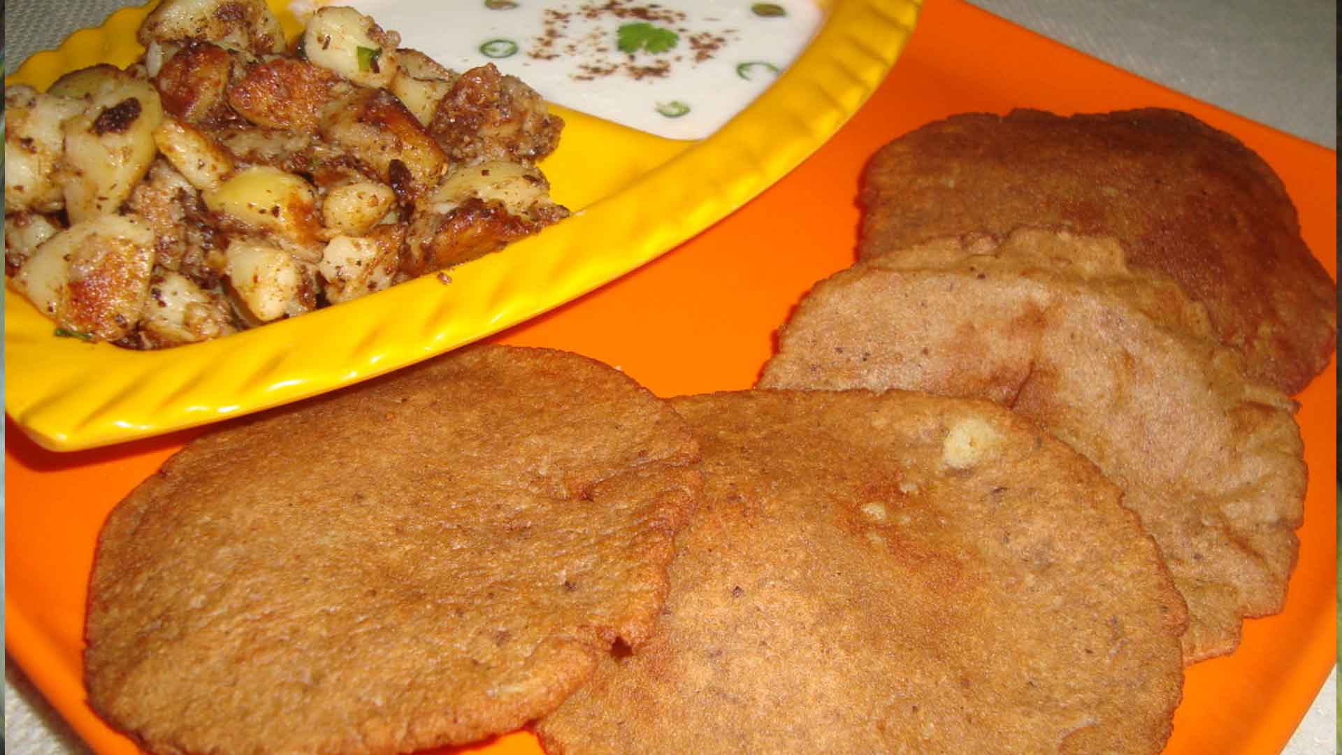 Kuttu-Aate-Ki-Puri