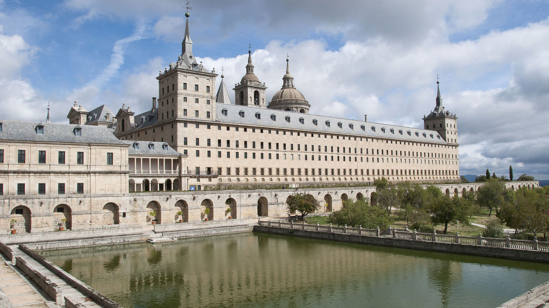 San-Lorenzo-de-El-Escorial