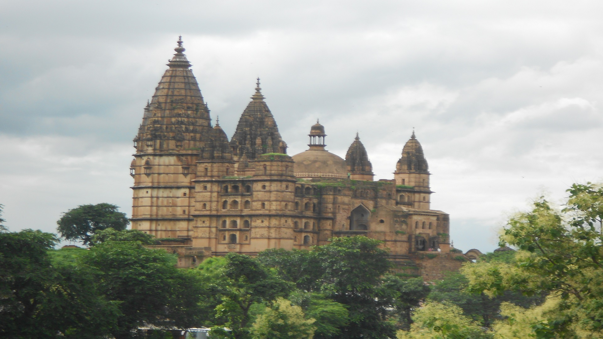 Chaturbhuj_Temple,_Orchha