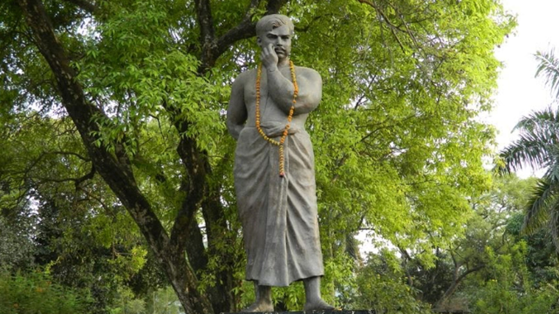 History of Kanpur is alive due to its statues