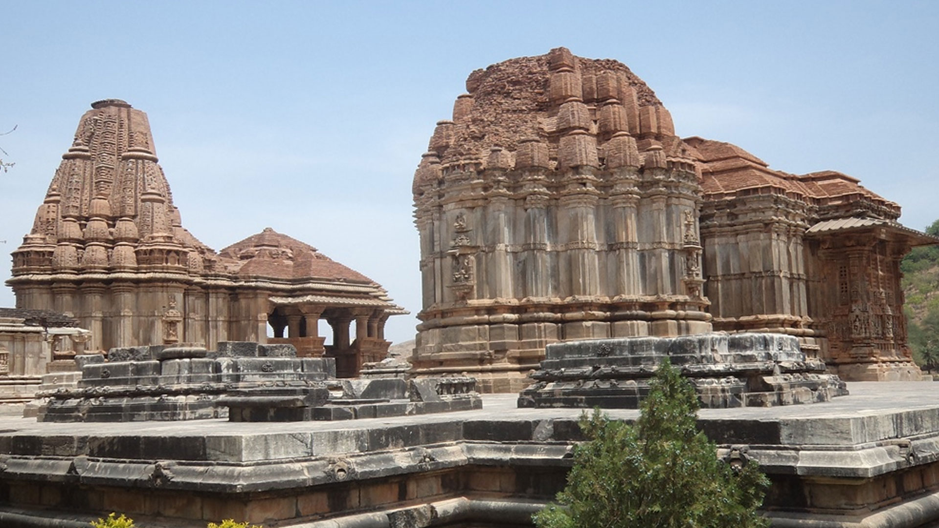 Saas-bahu-temple