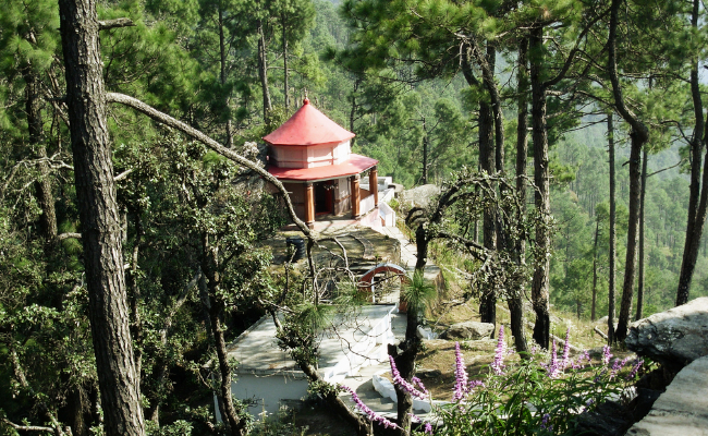 kasar devi temple binsar