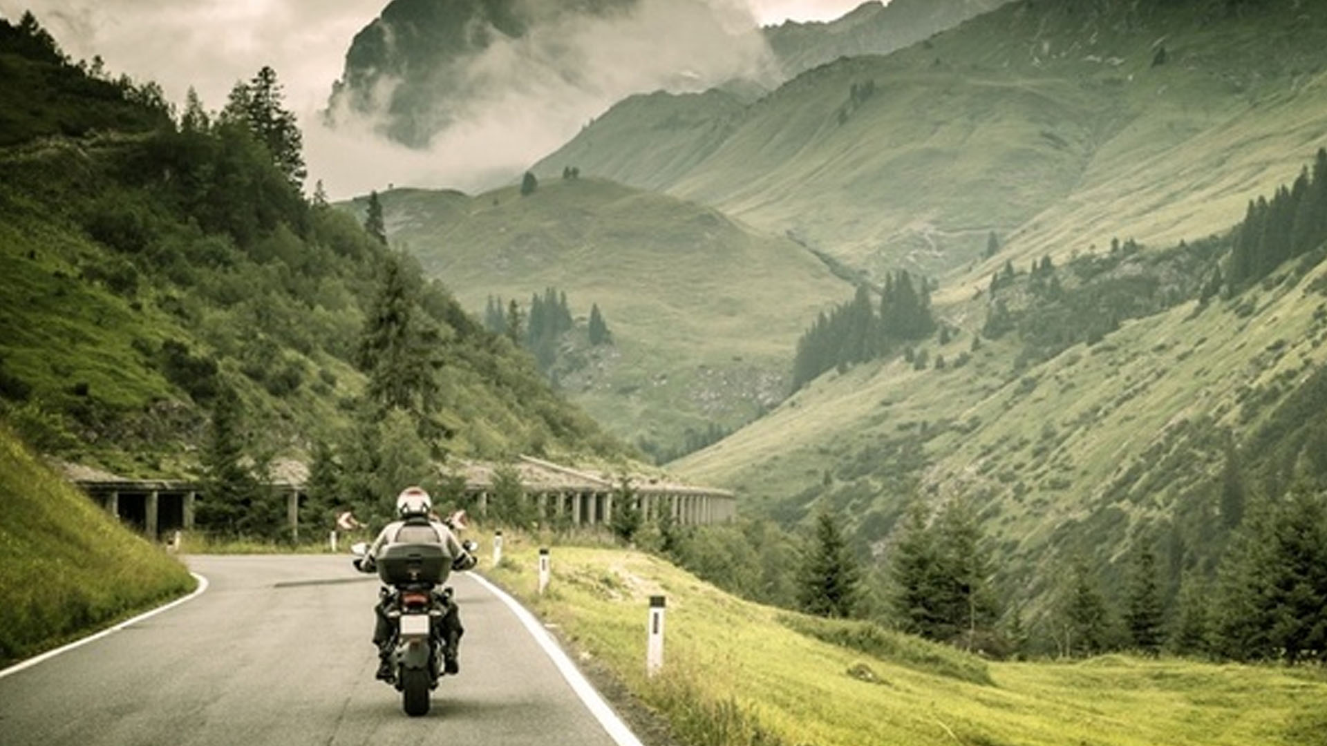 Motor Bikings in Himalayas