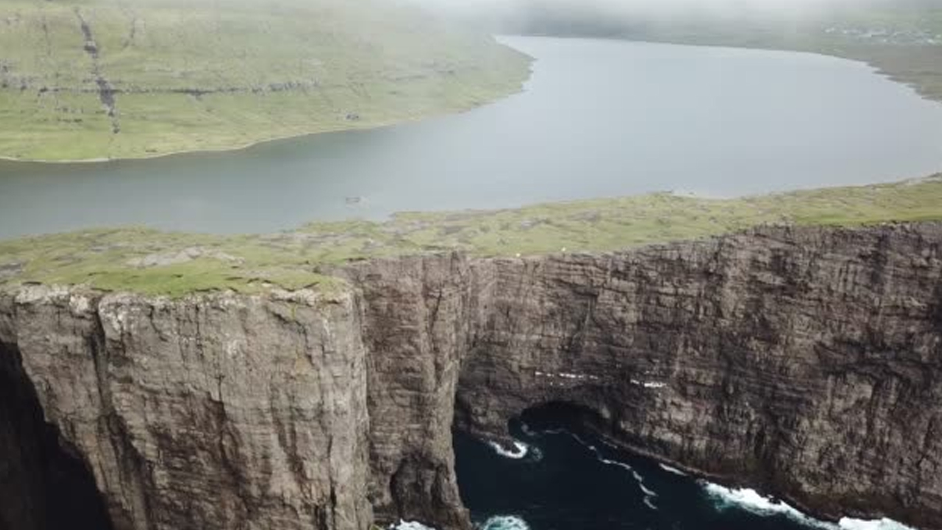 Lake above the sea in Forea Island