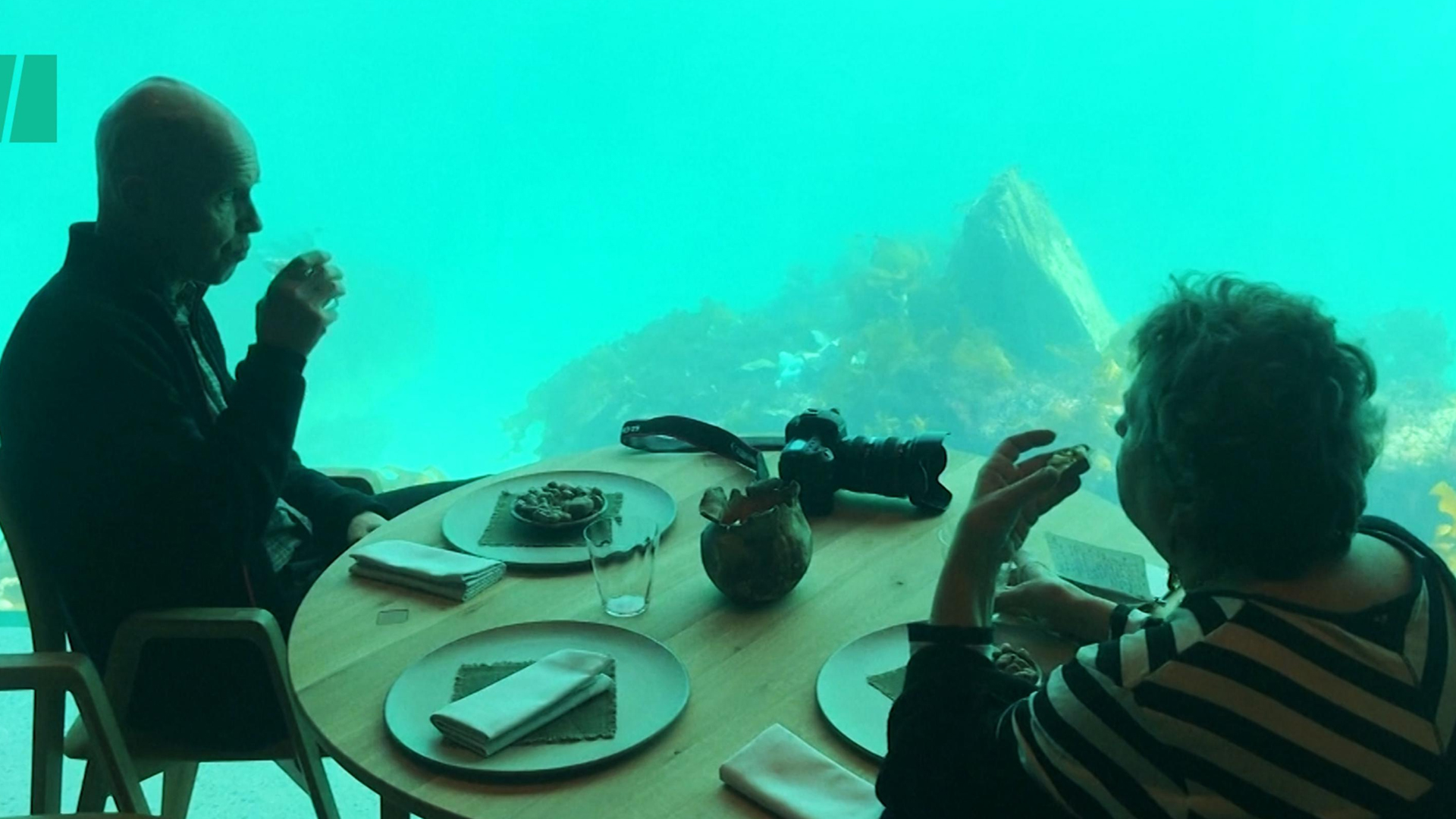 Underwater restaurant