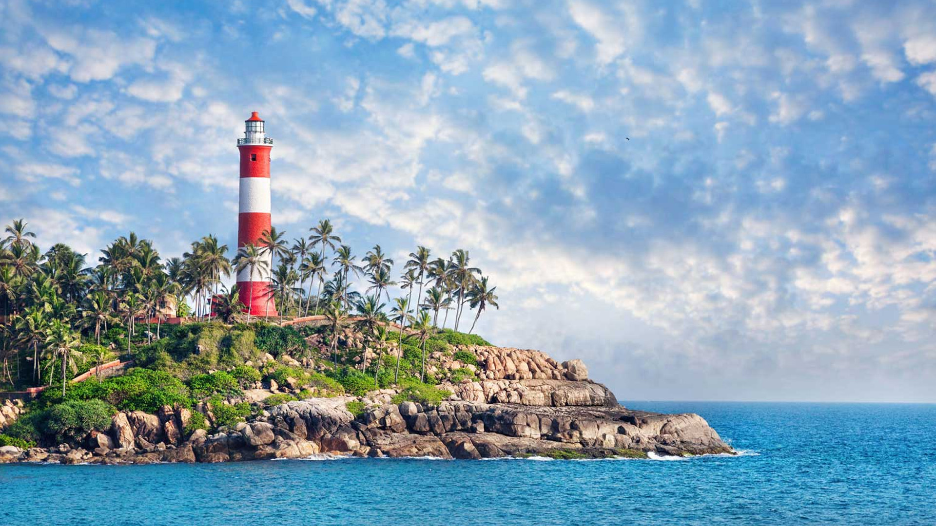 kovalam beach