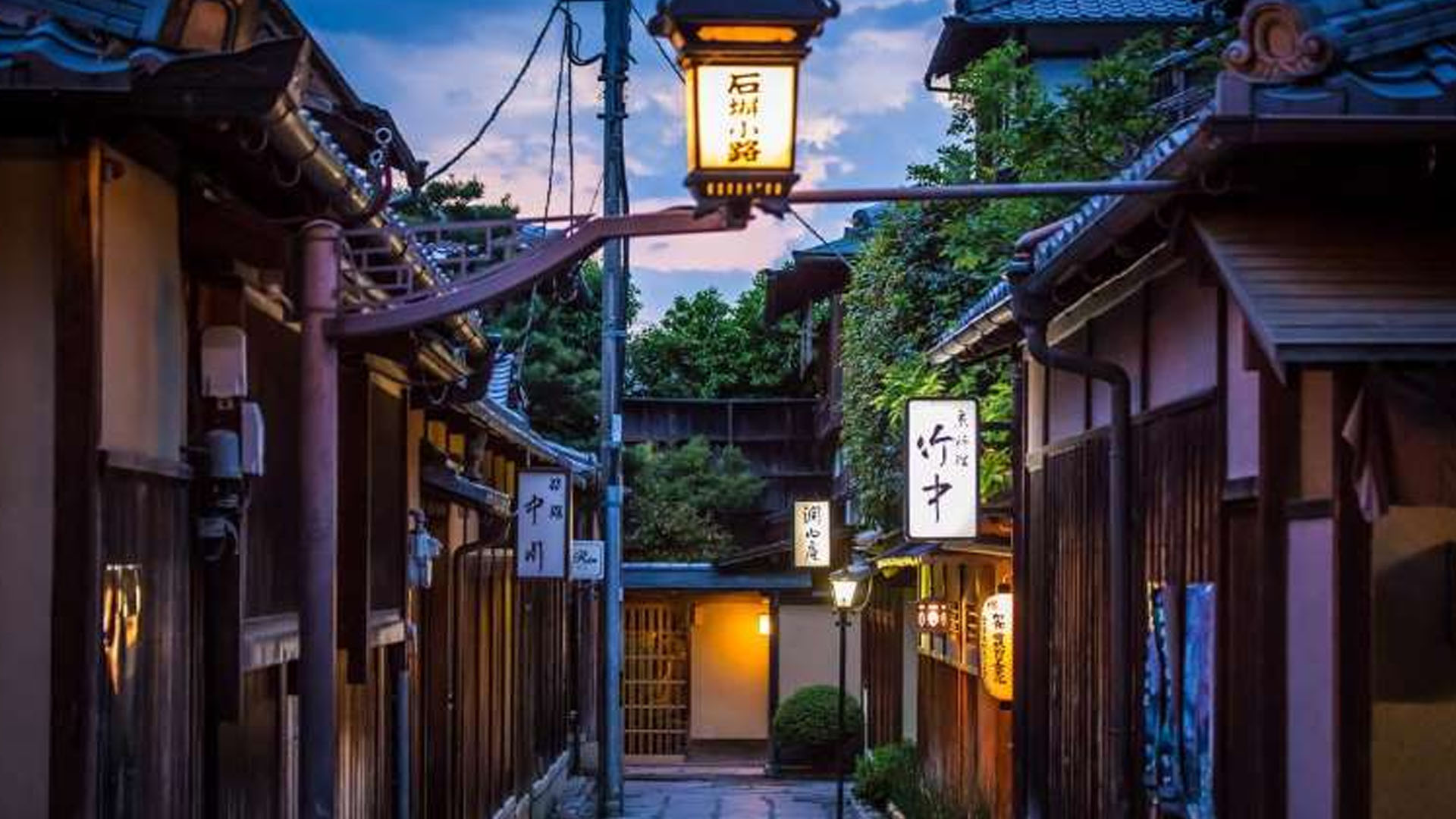 Kyoto launches an 'empty tourism' campaign amid coronavirus outbreak
